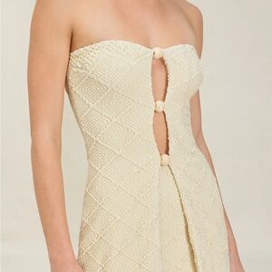 DEVON WINDSOR Cream Textured Strapless Swim Coverup